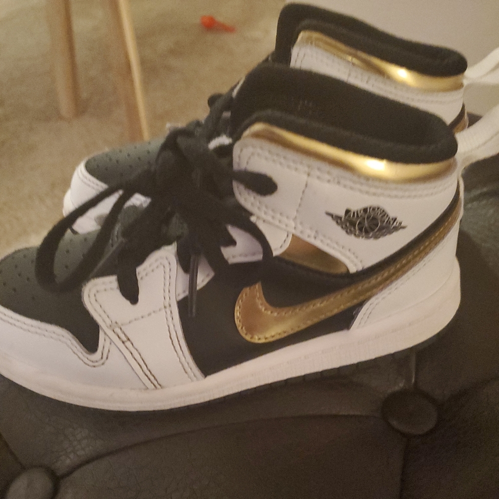 Shoes for toddlers